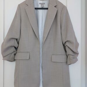H&M Women's Blazer in Beige (Size Small)